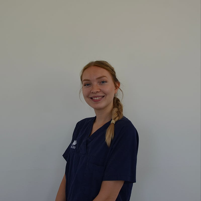 Foto von Mag. Linda Selinger, Tierärztin