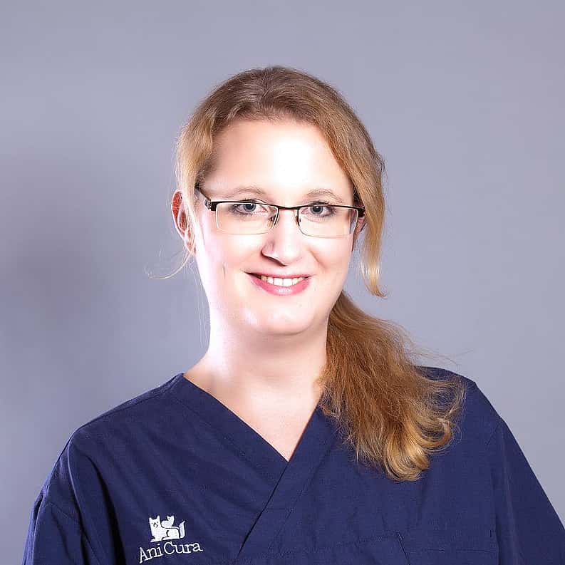 Mag.med.vet. Lisa Valenta