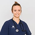Foto von Mag. Julia Klementi, Tierärztin, Augenambulanz, Allgemeine Ambulanz